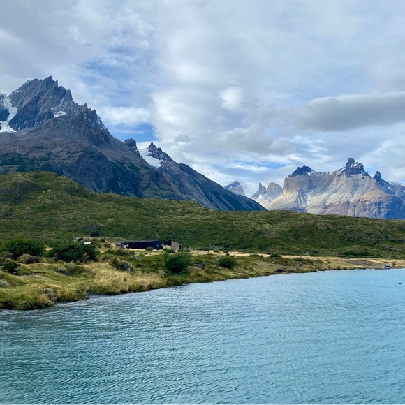 Meet your Posher, Faith - Picture 2 of 2